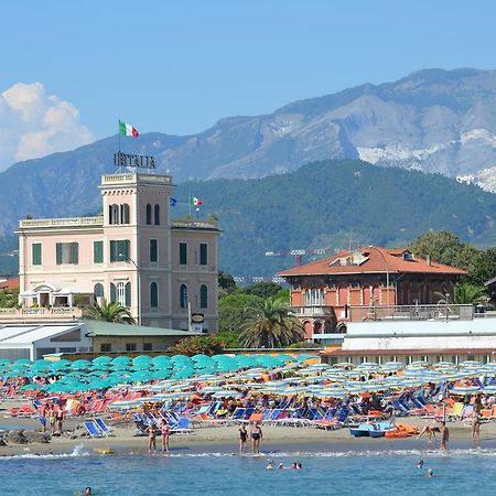 Hotel Italia Marina di Massa Eksteriør bilde