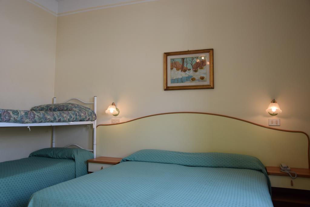 Hotel Italia Marina di Massa Eksteriør bilde